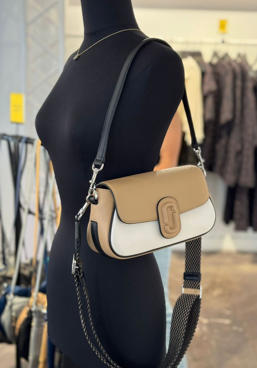 Crossbody Marc Jacobs beige/blanco